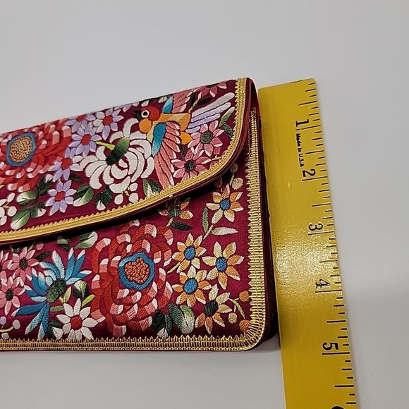 Vtg 60s Asian‎ Embroidery Purse Bag Clutch Red Silk Gold Birds Floral Colorful